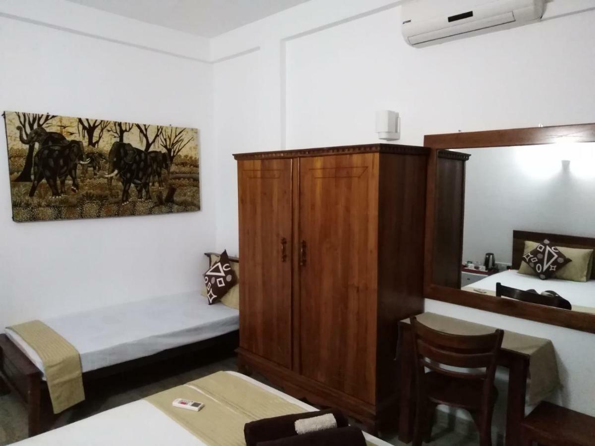 Lija Residence Негомбо Экстерьер фото