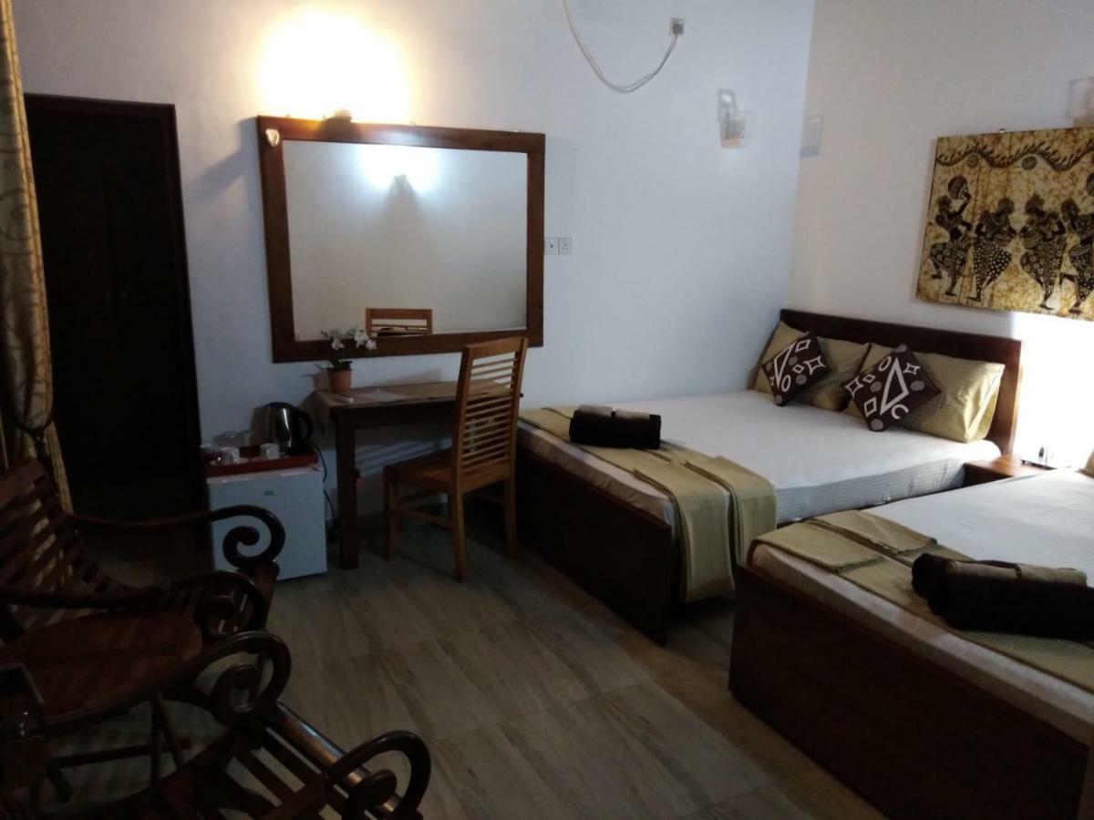Lija Residence Негомбо Экстерьер фото